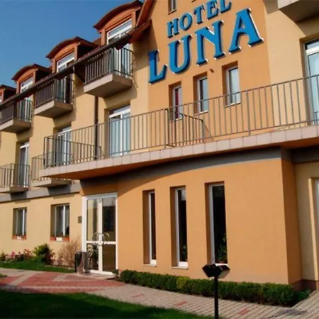 Luna Ξενοδοχείο