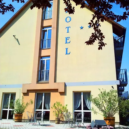 Luna Otel Budapeşte
